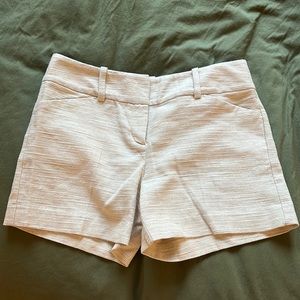 SAND COLORED LARGE BELT TWEED SHORTS